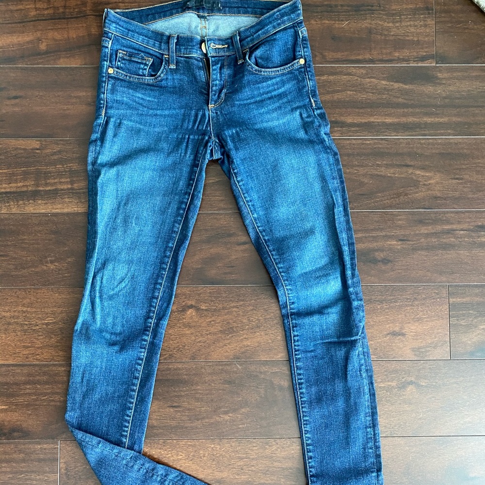 Juicy couture dark wash skinny jean